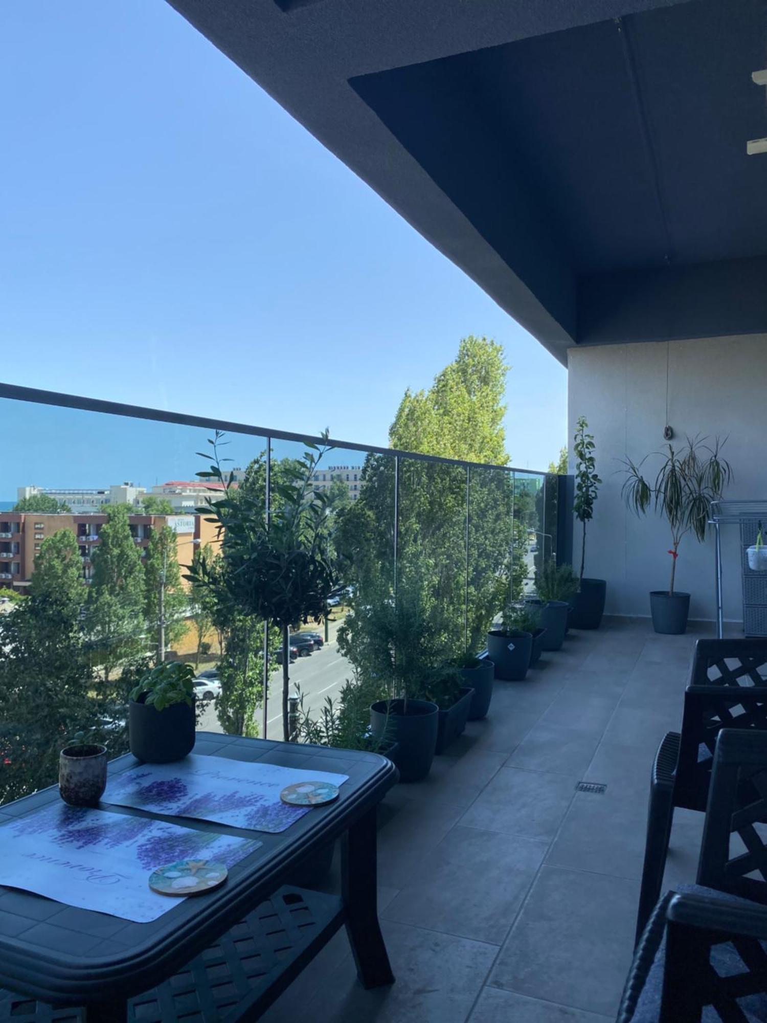 Elysse Sunrise Apartment Mamaia Εξωτερικό φωτογραφία