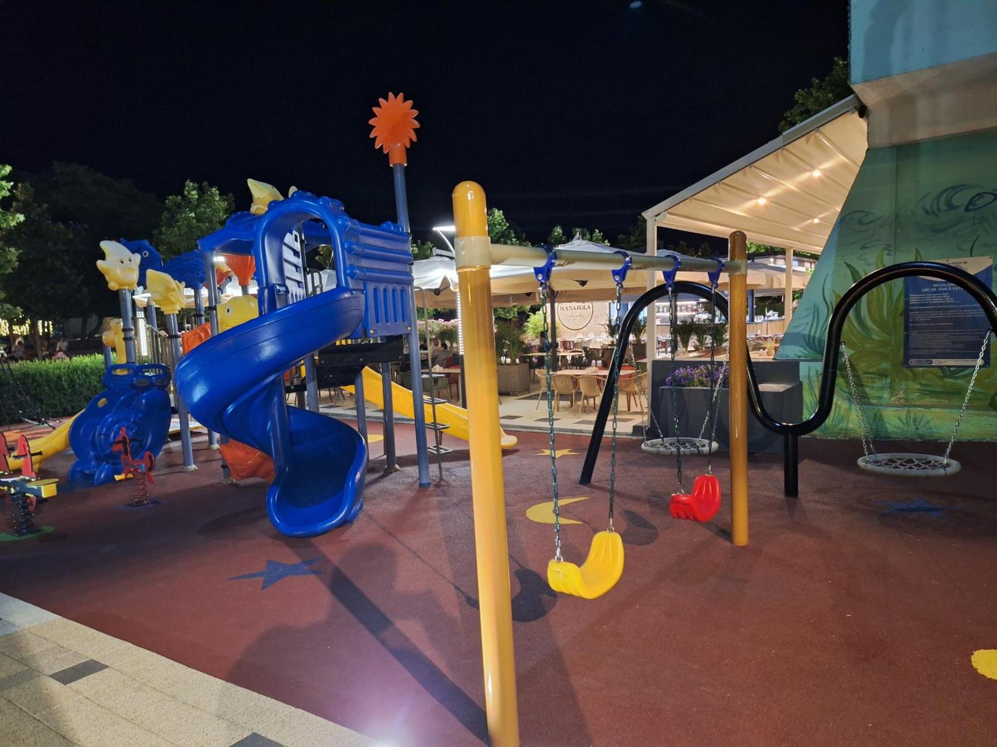 Elysse Sunrise Apartment Mamaia Εξωτερικό φωτογραφία