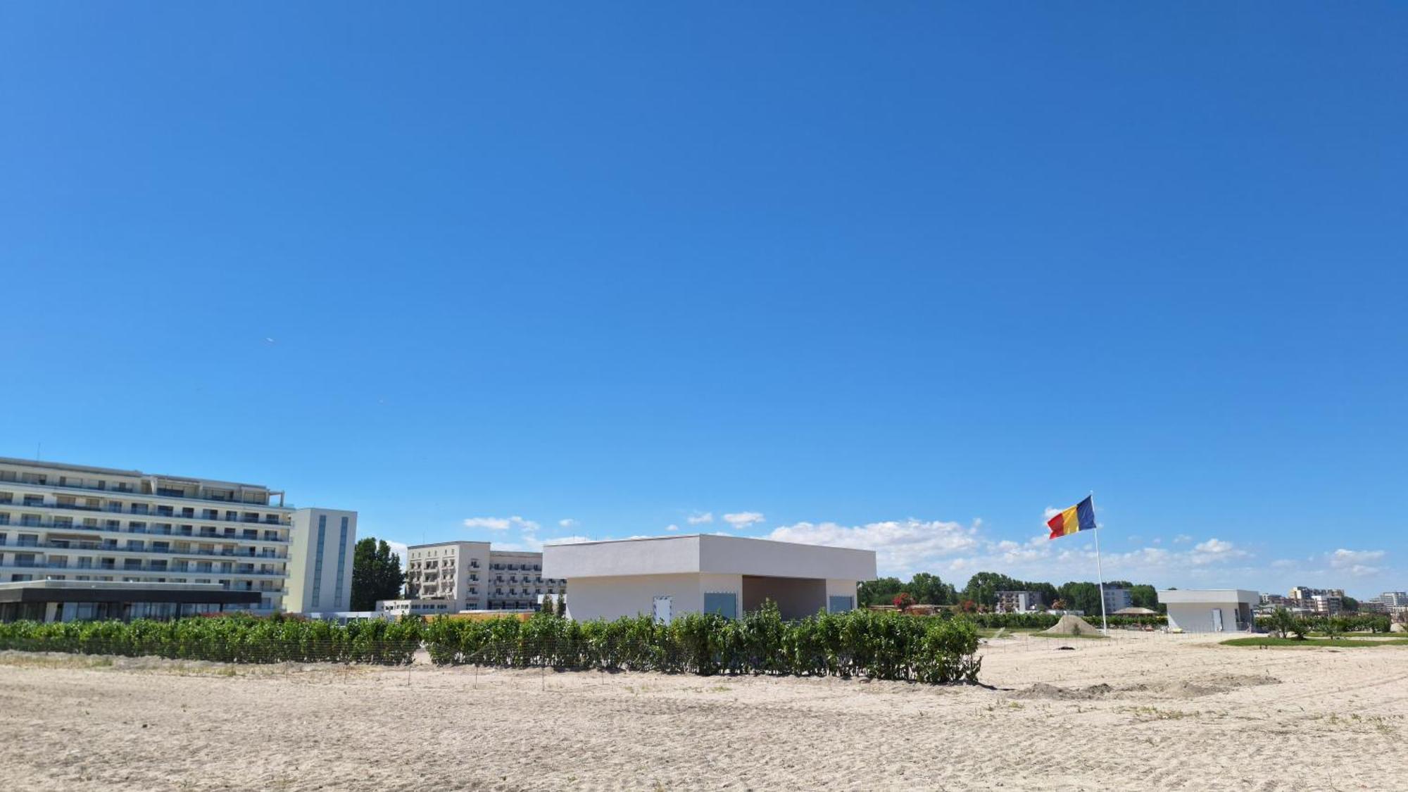 Elysse Sunrise Apartment Mamaia Εξωτερικό φωτογραφία