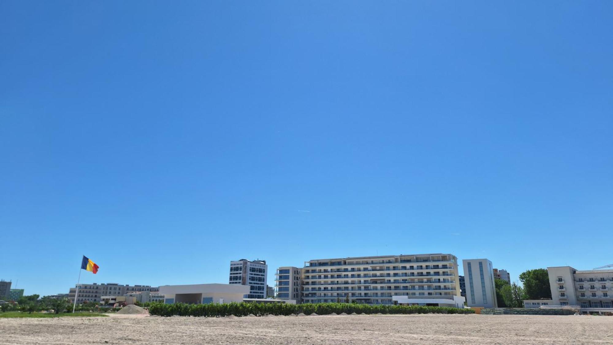 Elysse Sunrise Apartment Mamaia Εξωτερικό φωτογραφία